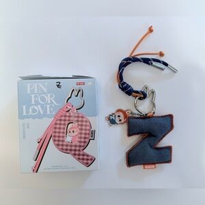 🟥 LABUBU “Pin For Love PENDANT” 💙Letter “Z”🧡Guaranteed 🆕Opened Box 🟥POP MART🟥